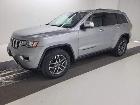 Used 2021 Jeep Grand Cherokee Limited w/ Luxury Group II AWD/4WD image 2