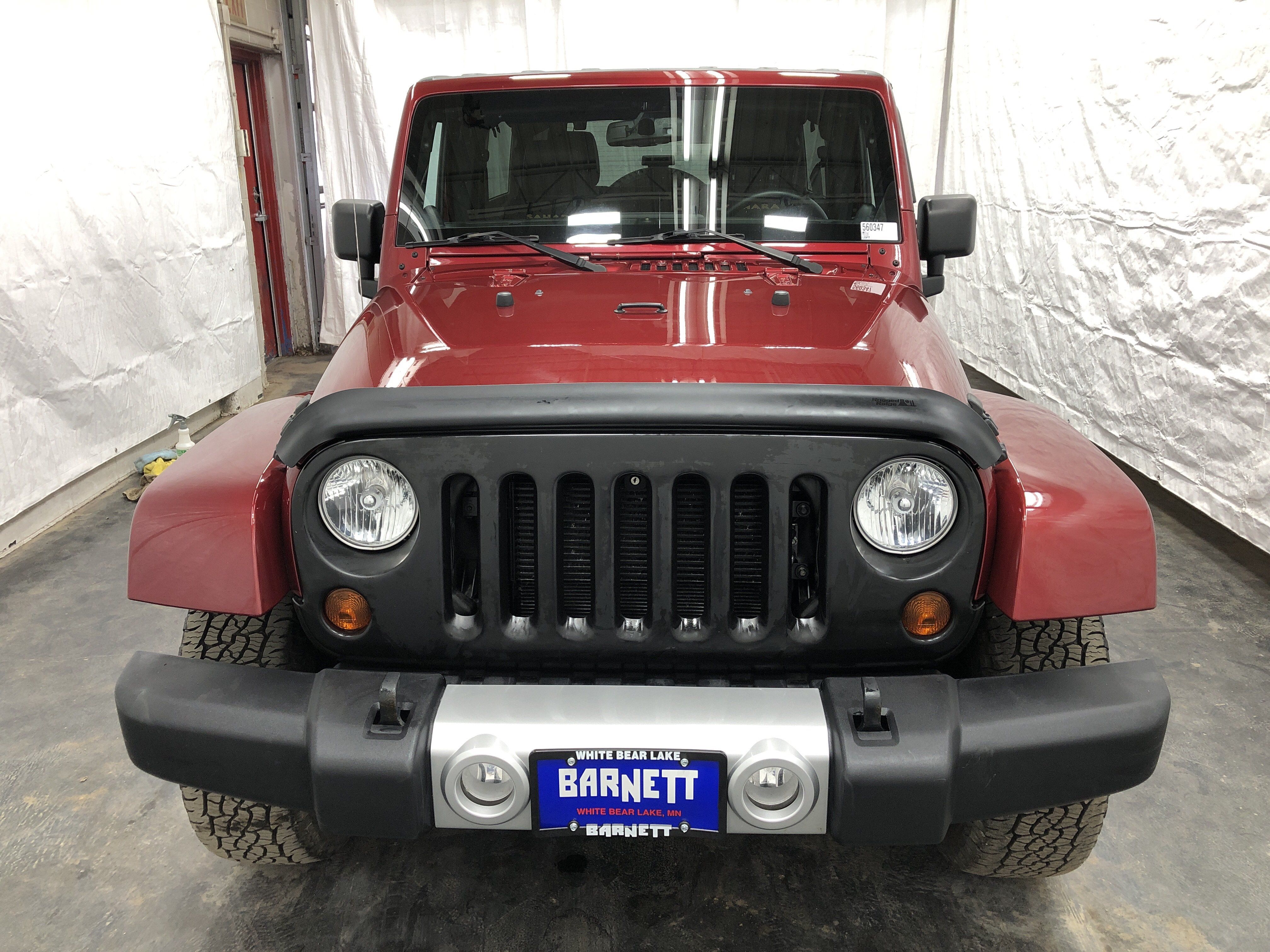 Used 2013 Jeep Wrangler Unlimited Sahara AWD/4WD image 5