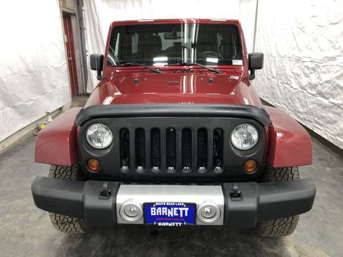 Used 2013 Jeep Wrangler Unlimited Sahara image 5