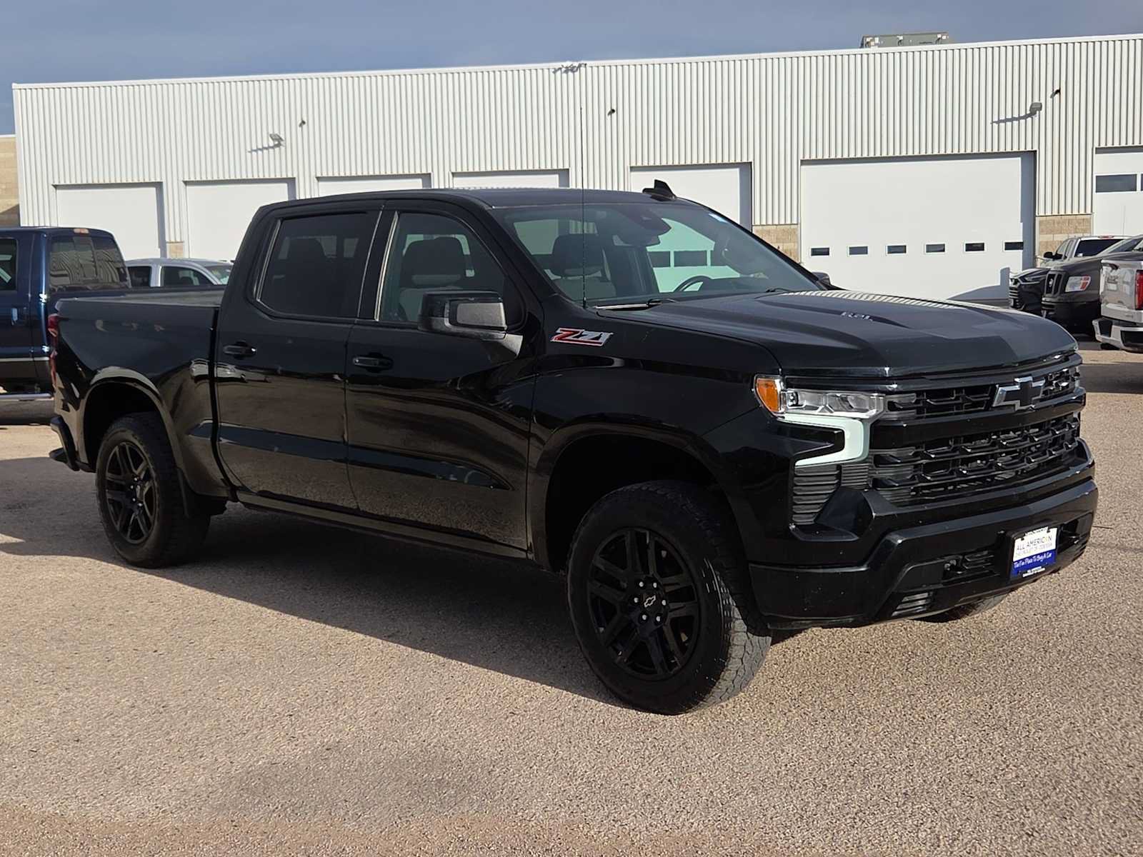 Used 2024 Chevrolet Silverado 1500 RST w/ Convenience Package II AWD/4WD image 2
