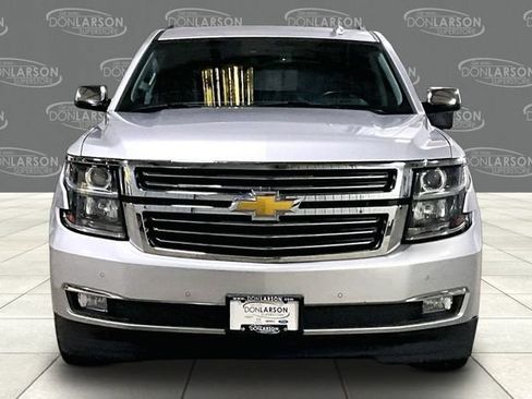 Used 2018 Chevrolet Suburban Premier AWD/4WD image 2
