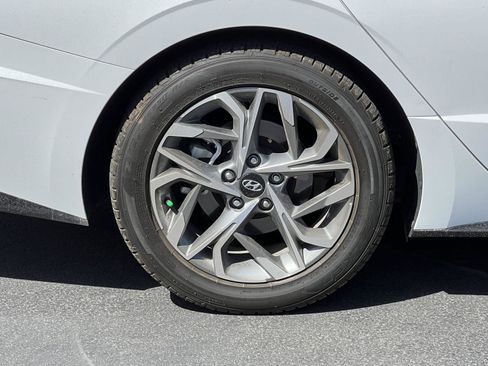 Certified 2023 Hyundai Sonata SEL FWD image 15