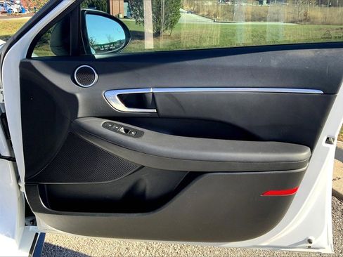 Used 2023 Hyundai Sonata SEL w/ Preferred Accessory Package image 23