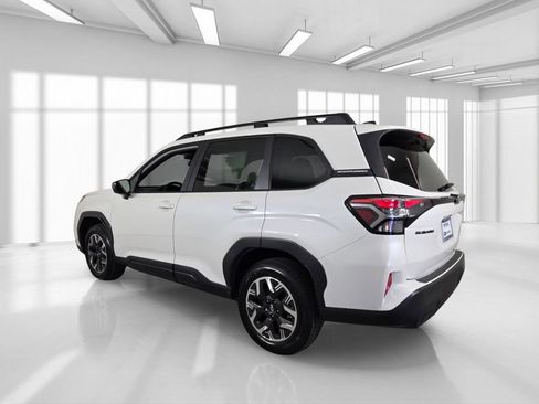 New 2026 Subaru Forester Premium AWD/4WD image 4