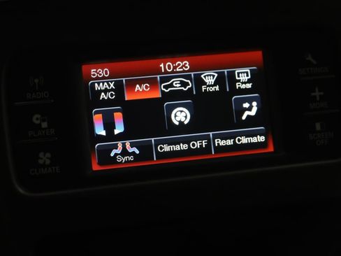 Used 2018 Dodge Journey SE w/ Popular Equipment Group FWD image 29