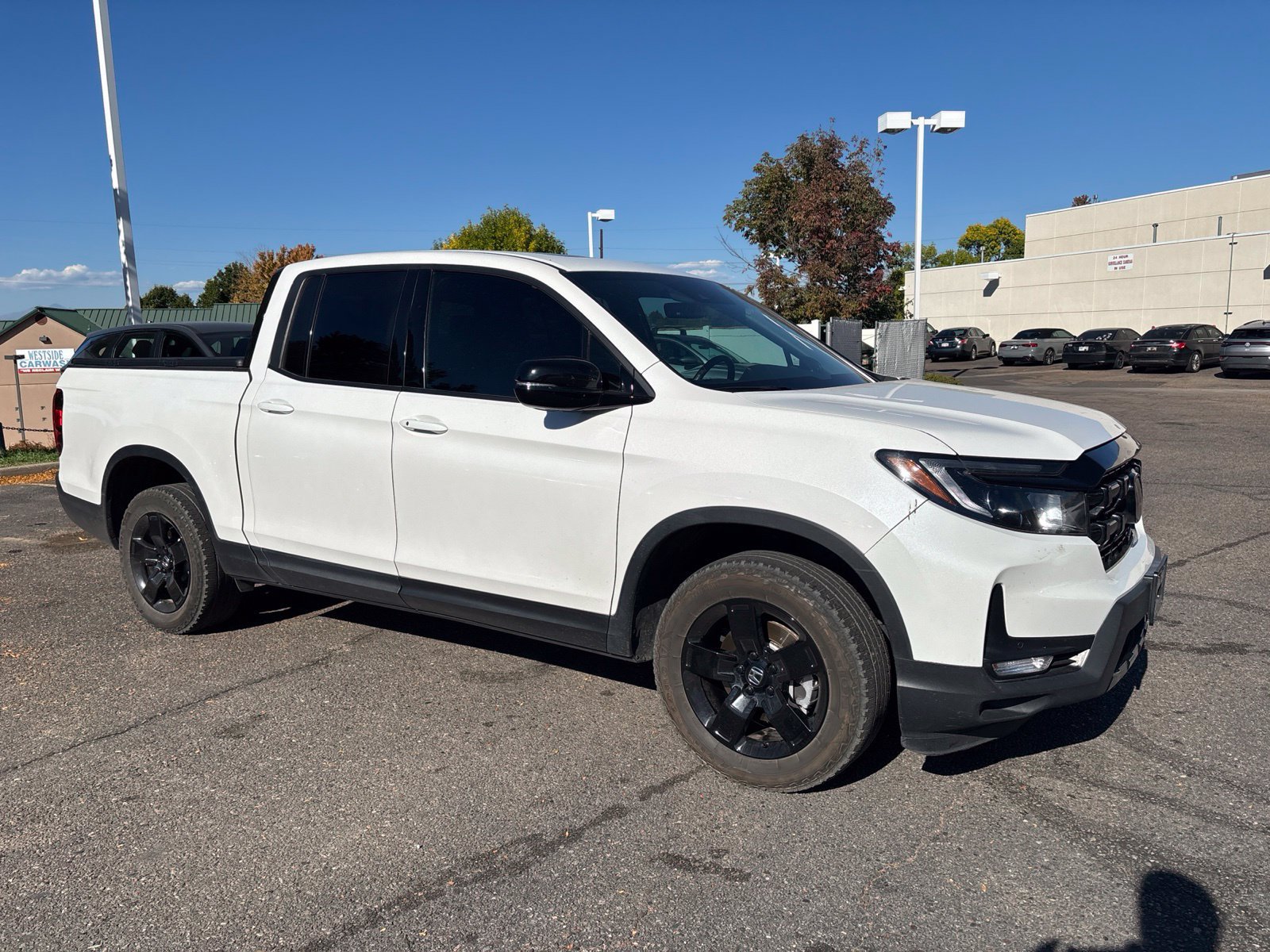 Used 2025 Honda Ridgeline Black Edition image 3