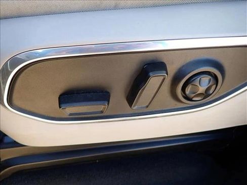 Used 2022 Jeep Wagoneer Series II image 16