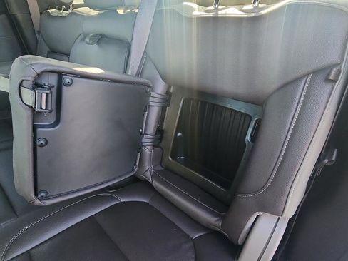 Used 2022 Chevrolet Silverado 1500 RST w/ Z71 Off-Road Package image 22