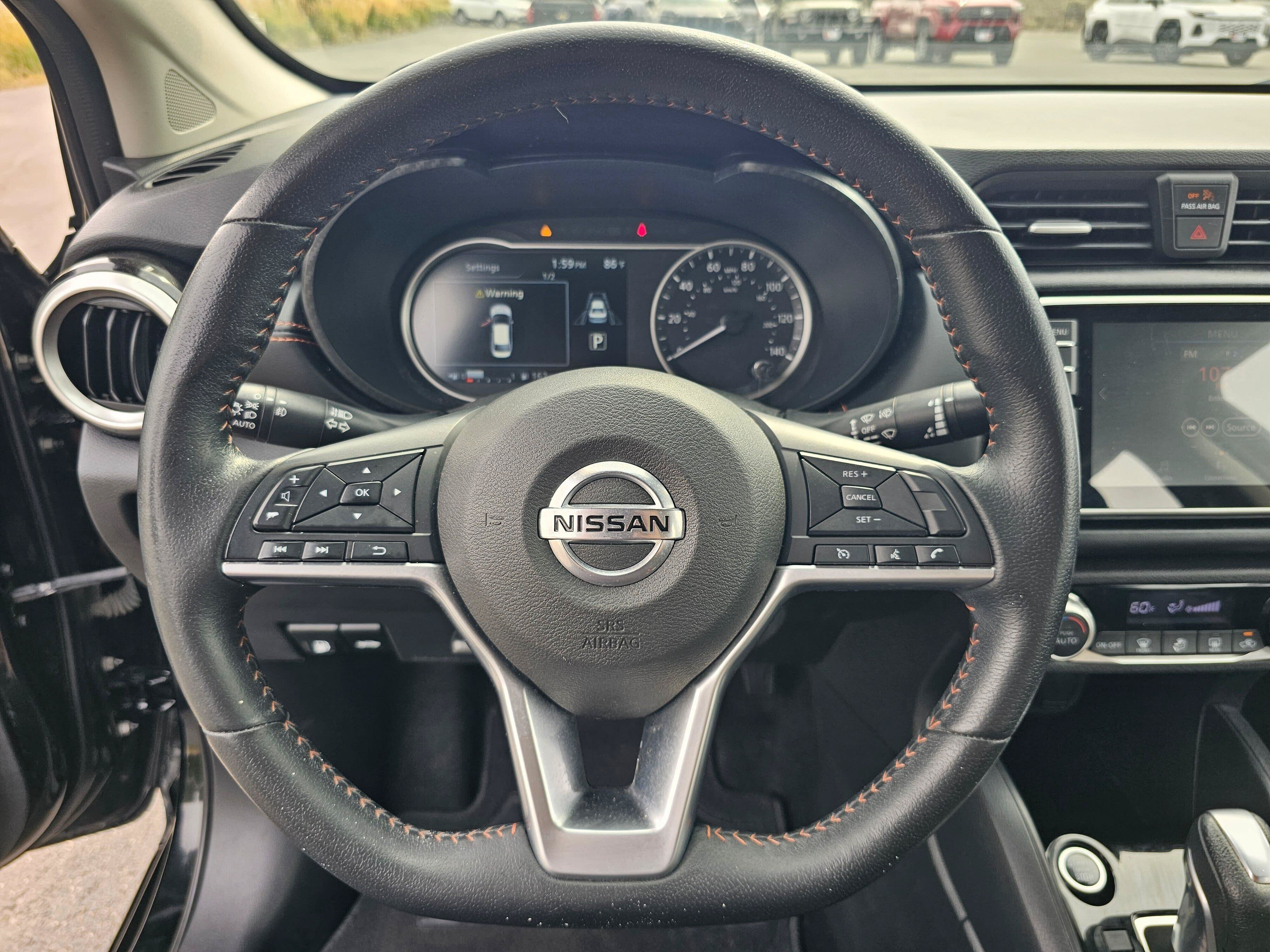 Used 2020 Nissan Versa SR FWD image 21