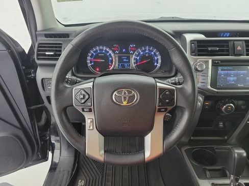 Used 2019 Toyota 4Runner SR5 RWD image 20