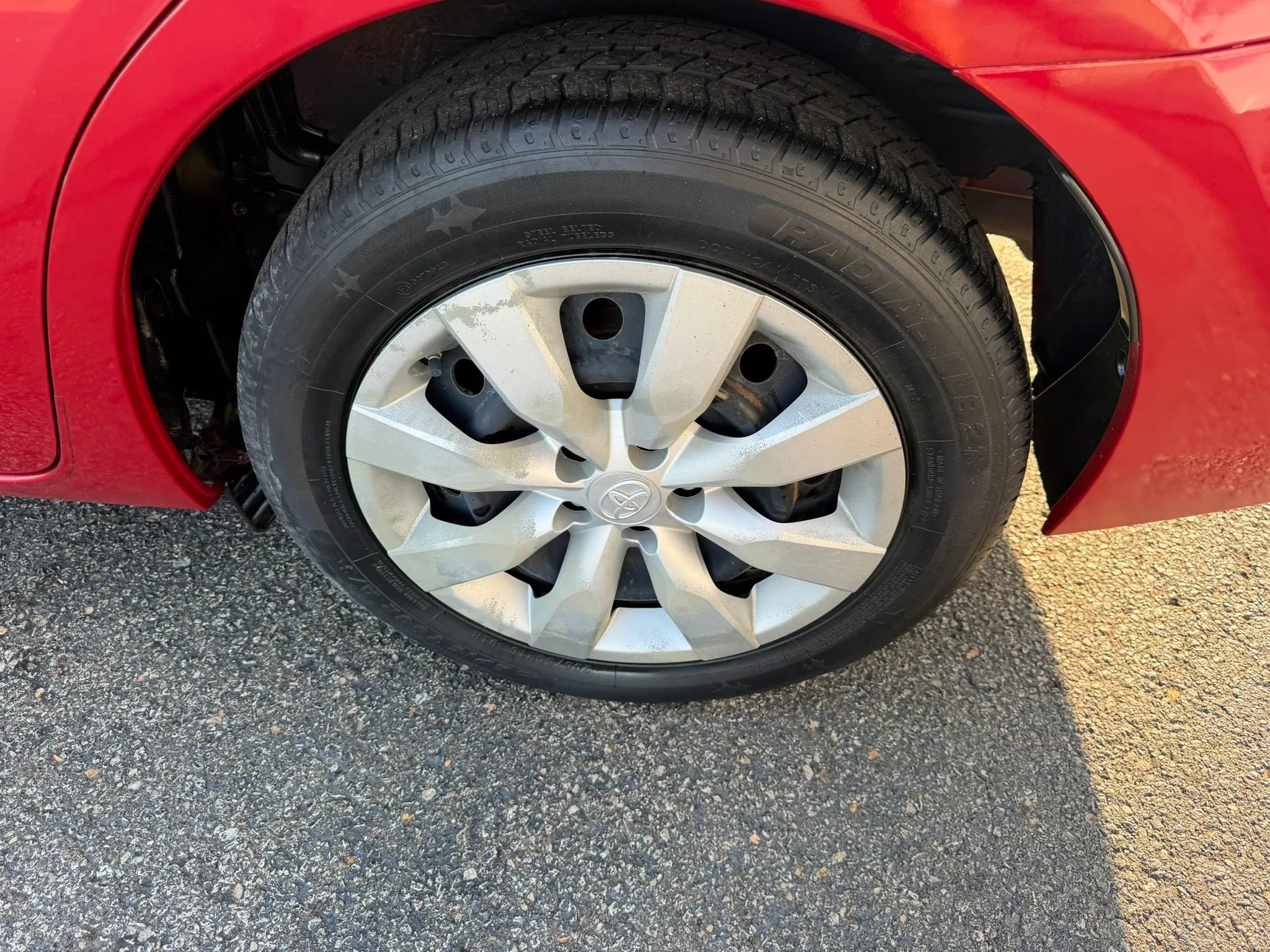 Used 2015 Toyota Corolla LE FWD image 47