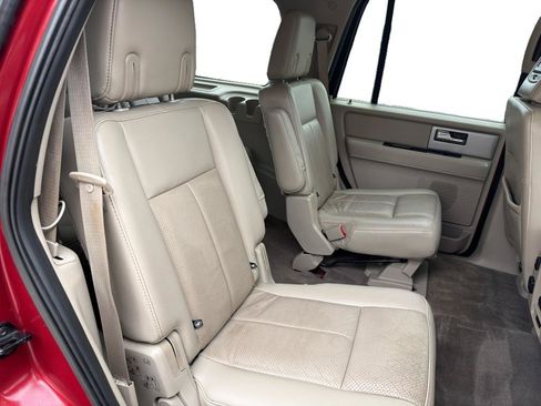 Used 2014 Ford Expedition Limited w/ Equipment Group 301A AWD/4WD image 12