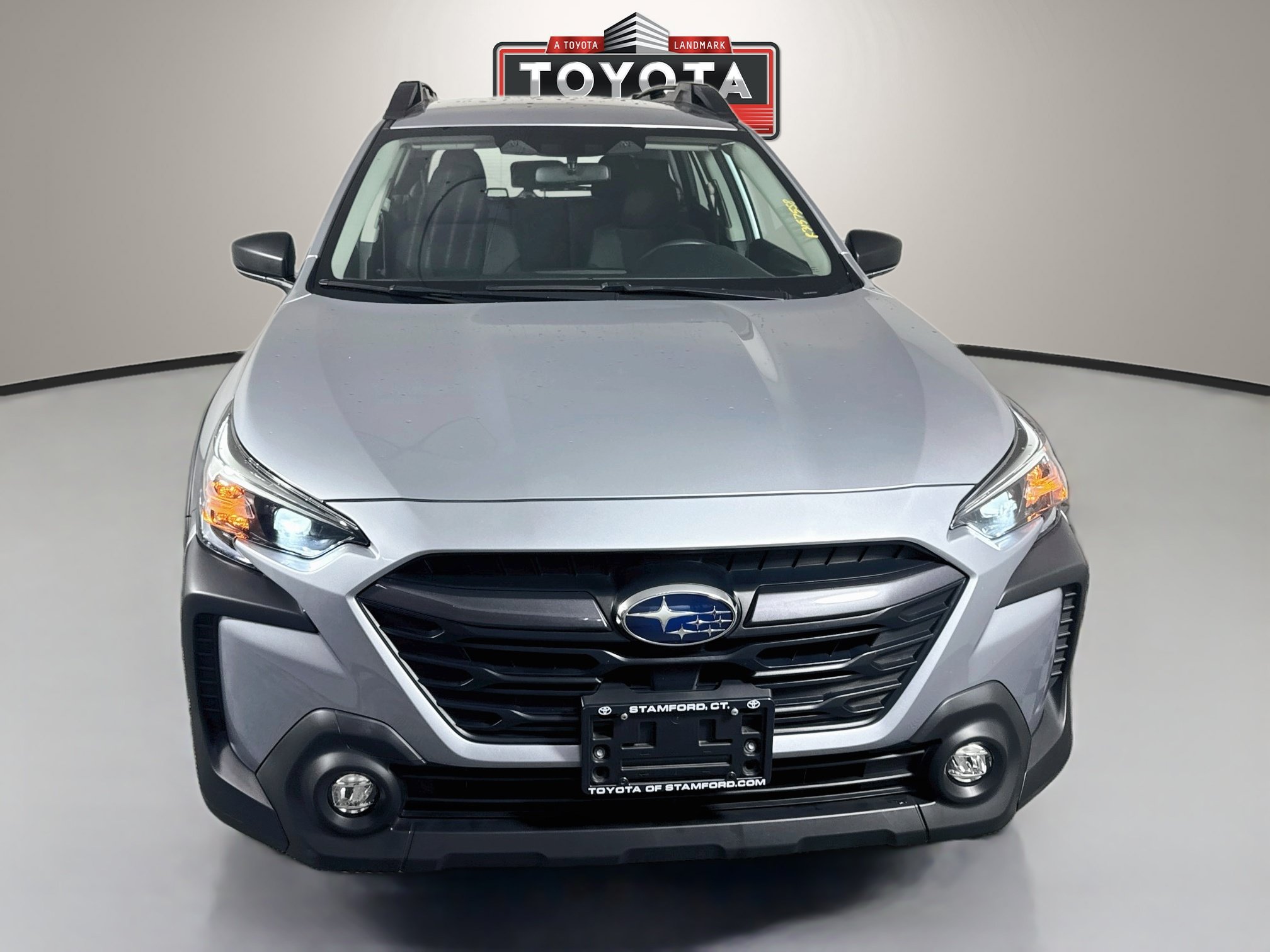 Used 2024 Subaru Outback AWD/4WD image 2