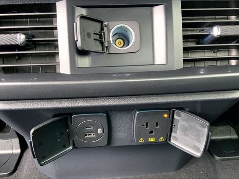 Used 2023 Ford F150 XLT w/ Equipment Group 302A High image 33