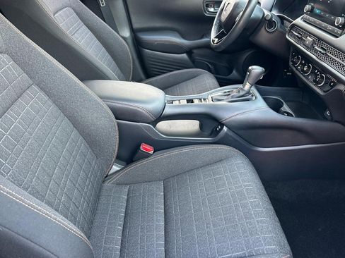 Used 2024 Honda HR-V Sport image 29