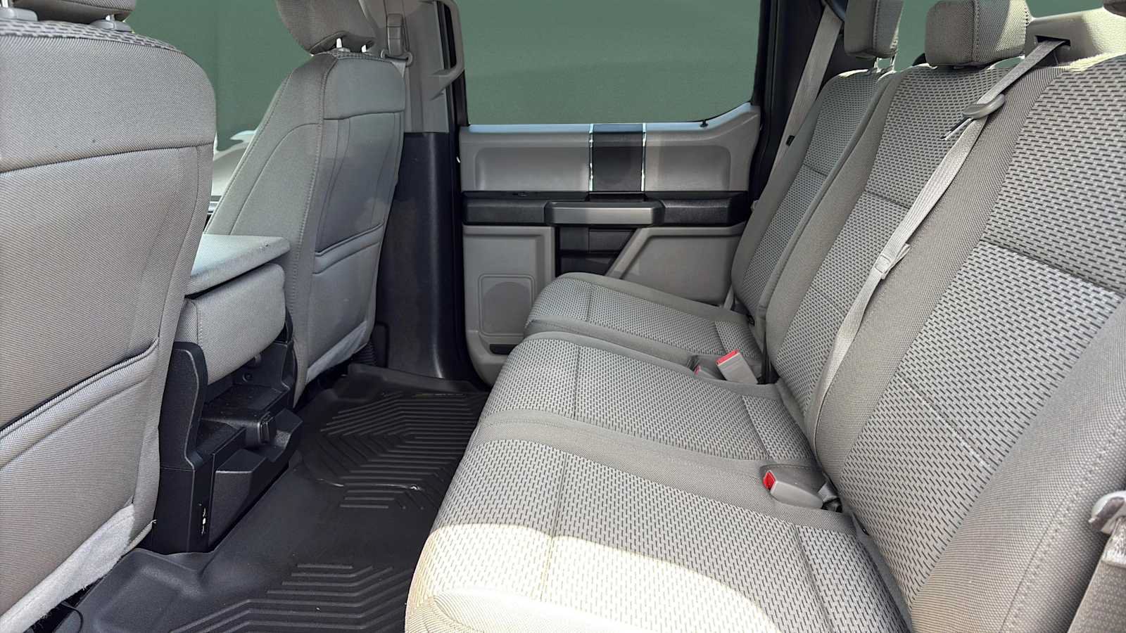 Used 2018 Ford F150 XLT AWD/4WD image 13