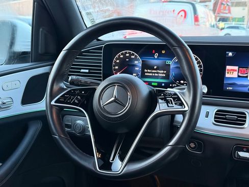 Used 2024 Mercedes-Benz GLE 450e 4MATIC image 19