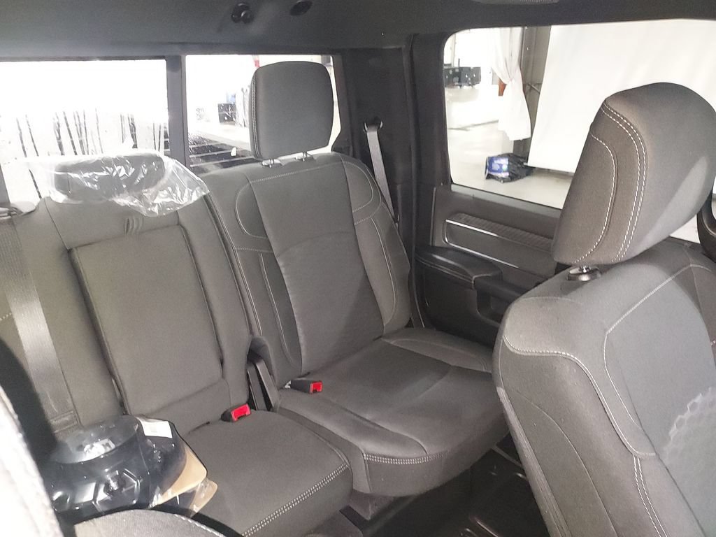 New 2026 RAM 3500 Big Horn AWD/4WD image 14