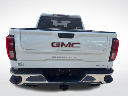 Certified 2022 GMC Sierra 1500 SLE AWD/4WD image 7