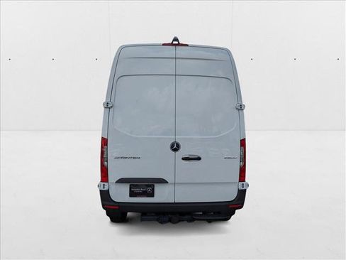 New 2025 Mercedes-Benz Sprinter 2500 image 8