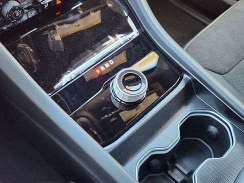 New 2025 Jeep Grand Cherokee L Altitude image 15