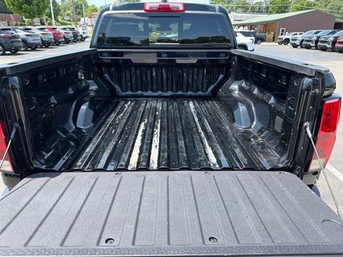 New 2026 Chevrolet Colorado W/T w/ WT Custom Package AWD/4WD image 15