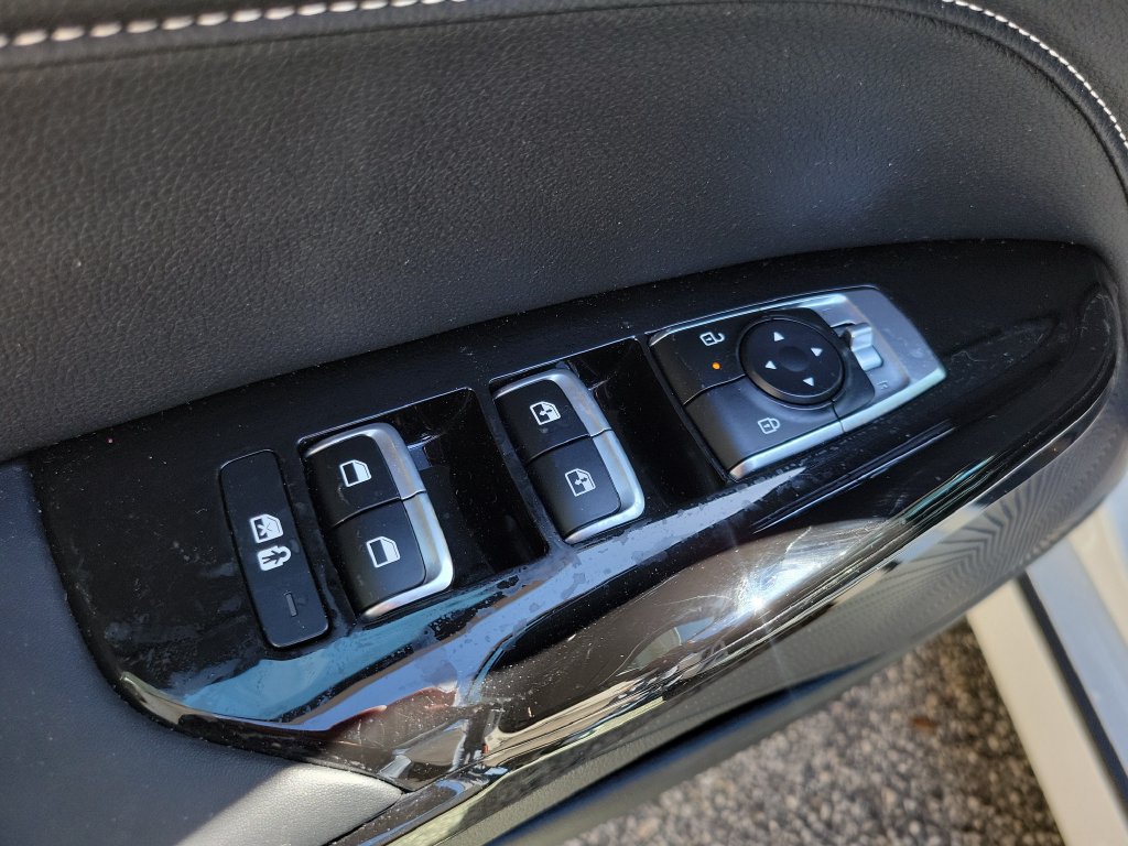 Certified 2025 Kia K5 GT-Line FWD image 16