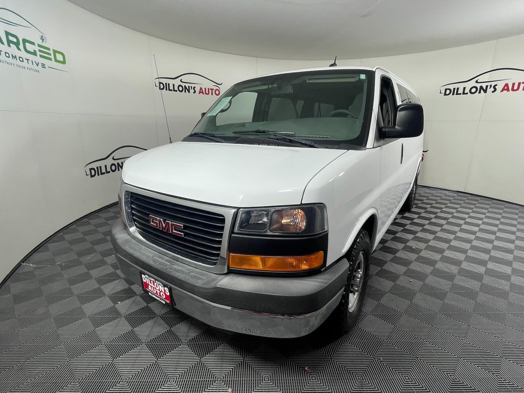Used 2013 GMC Savana 2500 LT w/ LT Preferred Equipment Group RWD image 2