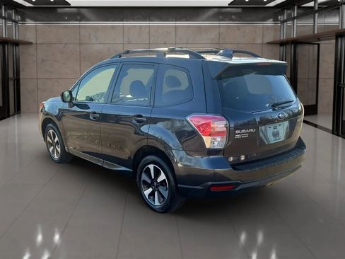 Used 2018 Subaru Forester 2.5i Premium image 5