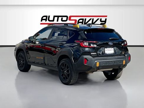 Used 2024 Subaru Crosstrek 2.5i Wilderness w/ Crosstrek Mirror Package AWD/4WD image 5