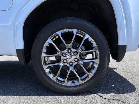 New 2026 GMC Sierra 1500 Denali w/ Denali Reserve Package AWD/4WD image 39