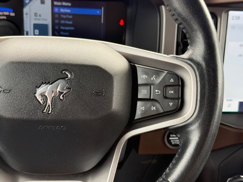 Used 2023 Ford Bronco Outer Banks AWD/4WD image 23