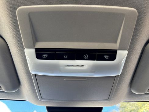 Certified 2024 Nissan Sentra SV image 33