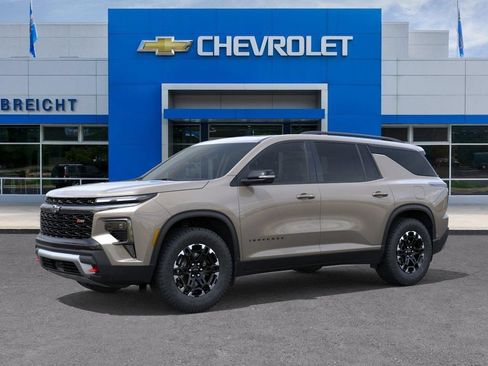New 2027 Chevrolet Traverse Z71 w/ Driver Confidence Package AWD/4WD image 2