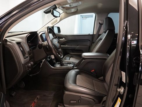 Used 2017 Chevrolet Colorado Z71 image 6