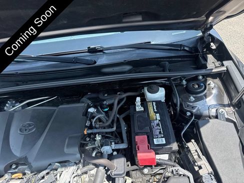 Used 2020 Toyota Camry SE FWD image 24