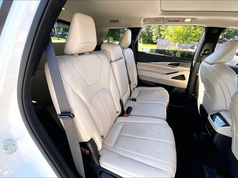 Certified 2023 INFINITI QX60 Luxe w/ Cargo Package AWD/4WD image 30