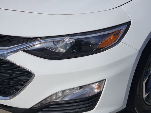 Used 2023 Chevrolet Malibu LT image 8