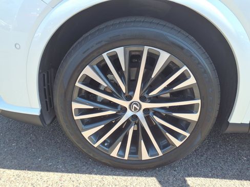 Used 2024 Lexus RX 350 Premium Plus w/ Convenience Package FWD image 10