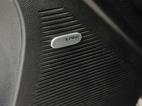Used 2022 Dodge Challenger R/T Scat Pack w/ Plus Package RWD image 19
