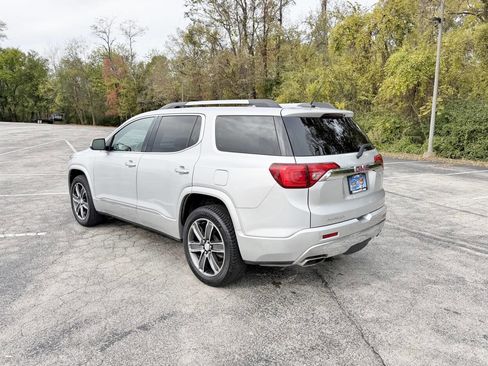 Used 2017 GMC Acadia Denali image 7