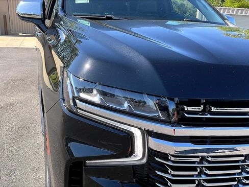 Used 2024 Chevrolet Tahoe Premier AWD/4WD image 33
