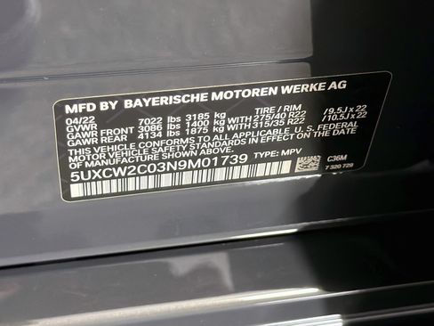 Used 2022 BMW X7 xDrive40i w/ M Sport Package AWD/4WD image 34
