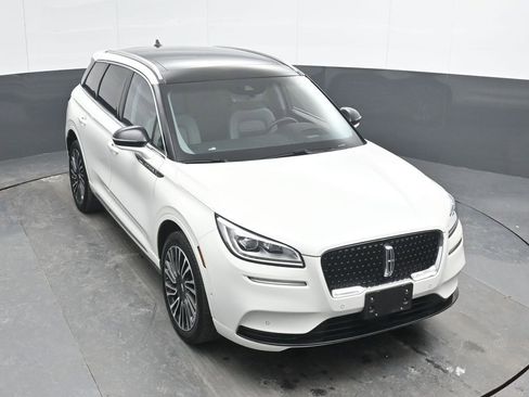 Used 2021 Lincoln Corsair Reserve w/ Equipment Group 201A image 41