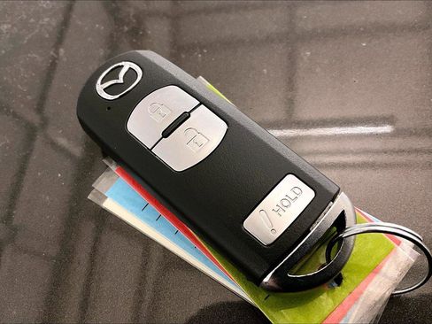 Used 2019 MAZDA CX-3 Touring image 9