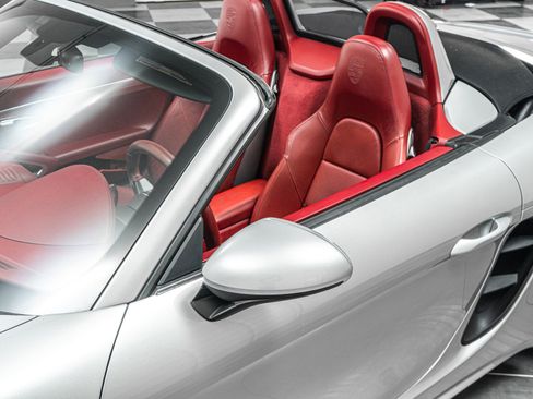 Used 2018 Porsche 718 Boxster S RWD image 35