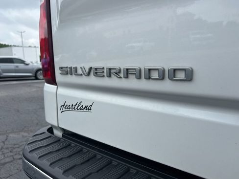 Used 2023 Chevrolet Silverado 1500 LTZ w/ LTZ Convenience Package II AWD/4WD image 26