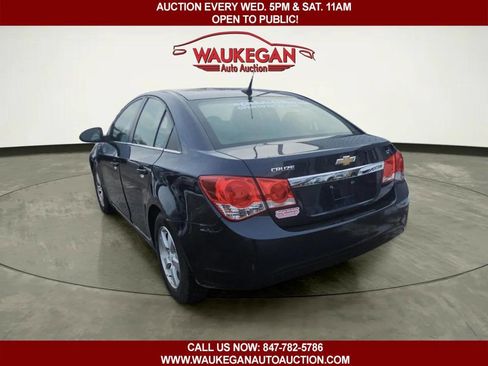 Used 2014 Chevrolet Cruze LT image 6