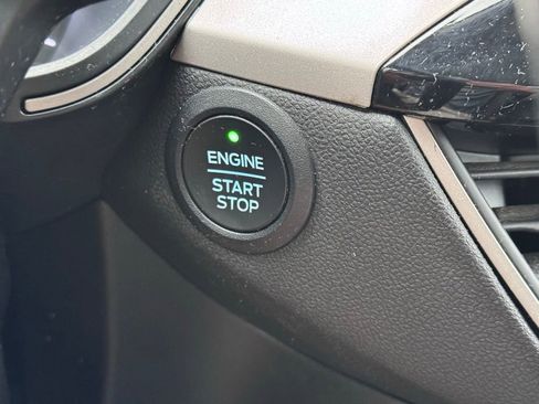 Used 2022 Ford Escape SE AWD/4WD image 19