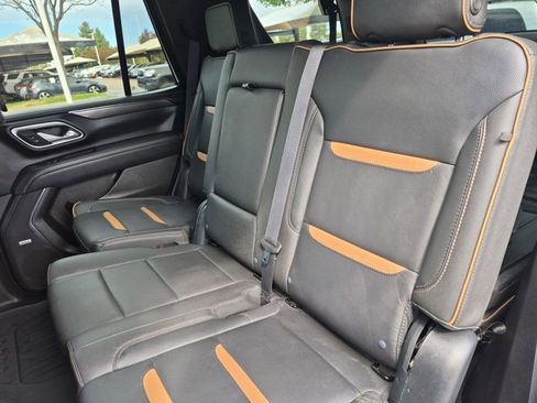 Used 2023 GMC Yukon AT4 AWD/4WD image 25